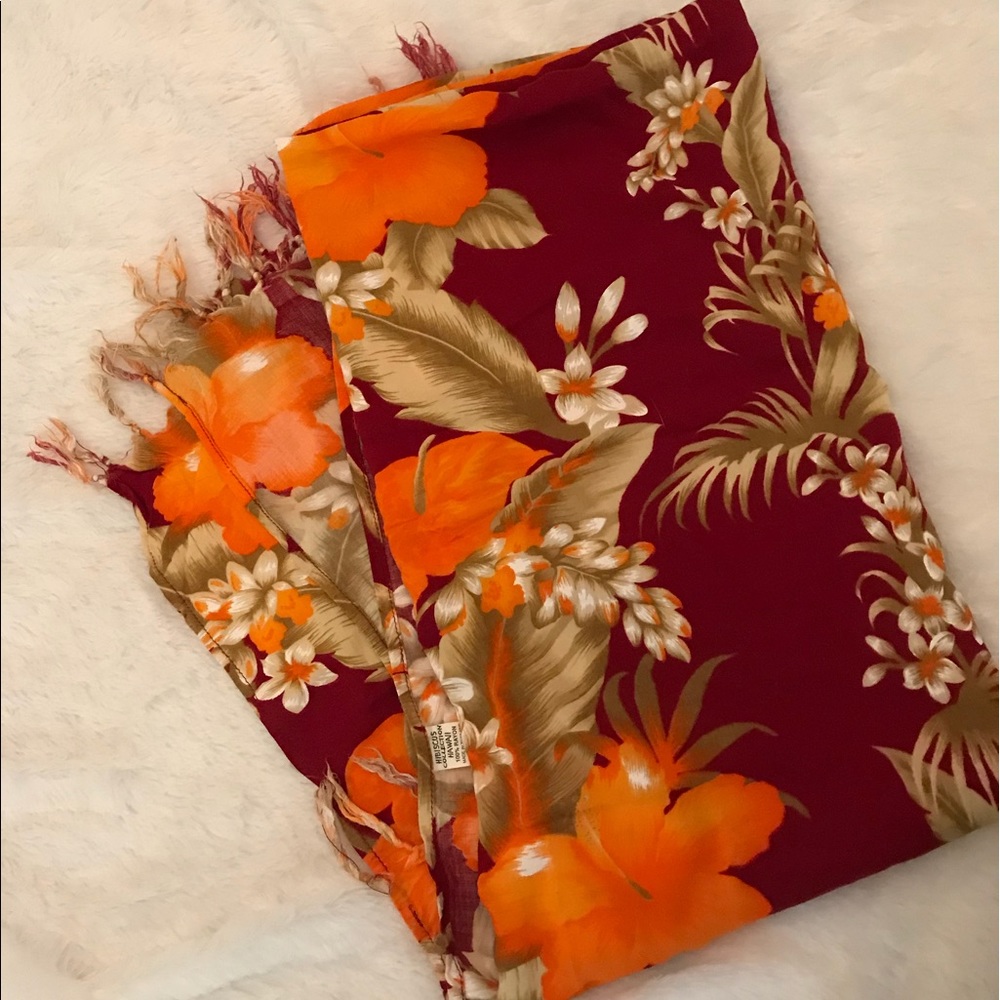 HIBISCUS collection Hawaii floral swim wrap